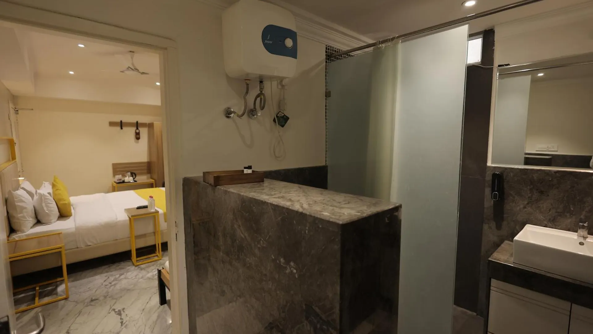 Phoenix - Unmatched Comfort Udaipur Hotel