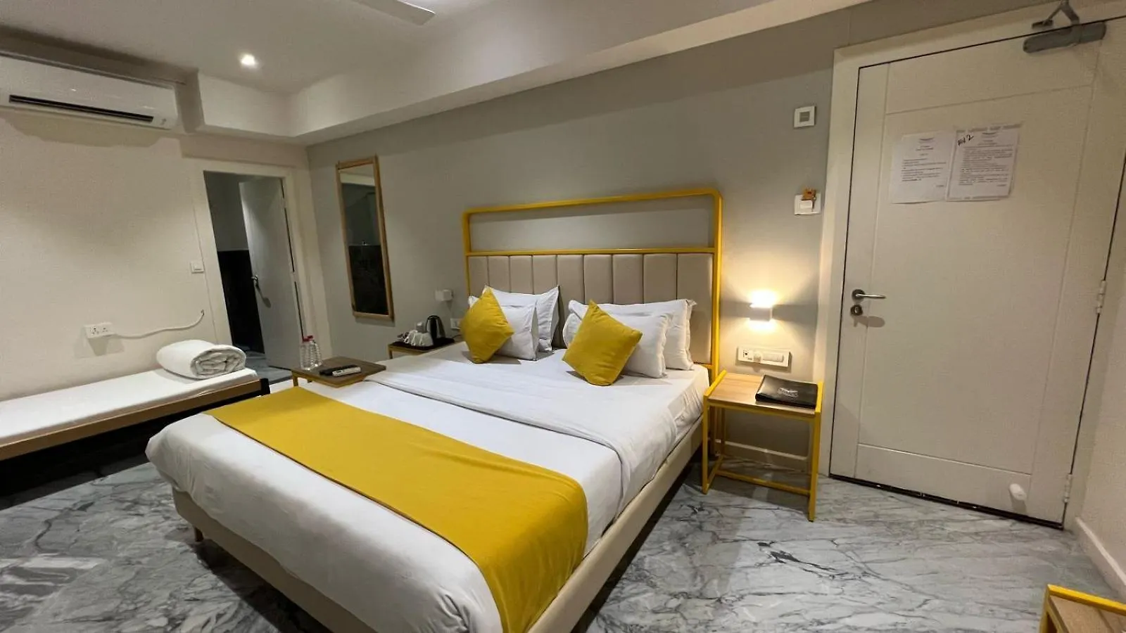 *** Hotel Phoenix - Unmatched Comfort Udaipur India